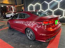 هیوندای ئەلەنترا